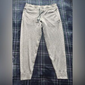 Green lululemon at ease Joggers